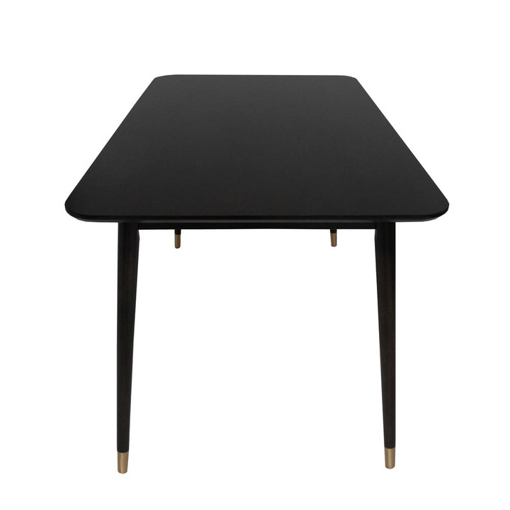 straight on side view of dining table